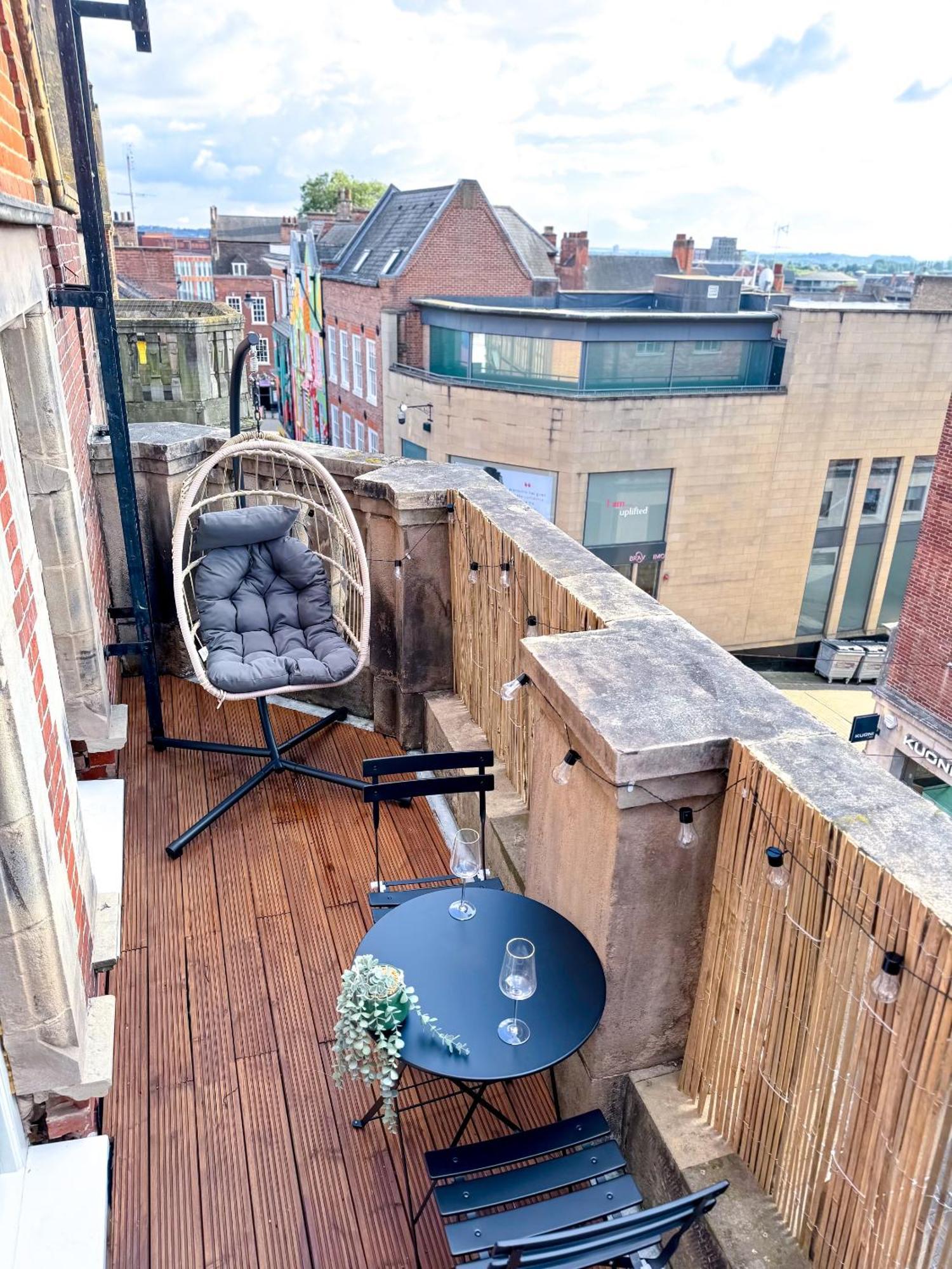 The Luxe Haven - Apartment Nottingham City Centre Bagian luar foto